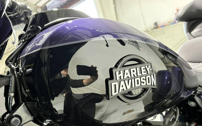 2026 Harley-Davidson® Street Glide 3 Limited Purple Abyss / Vivid Black Black Trim