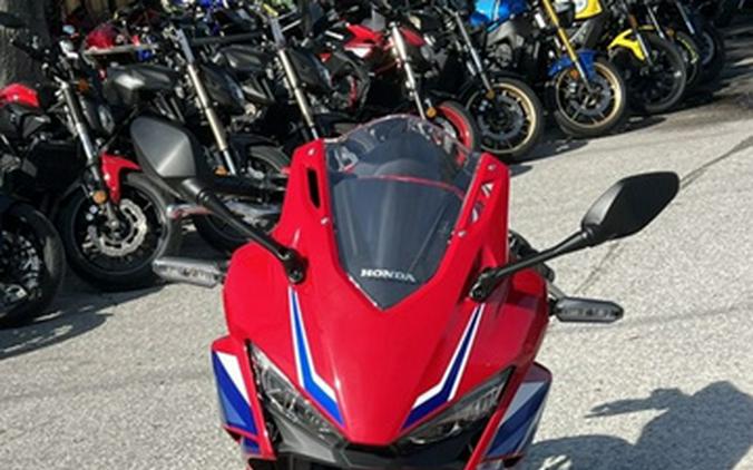 2025 Honda CBR500R