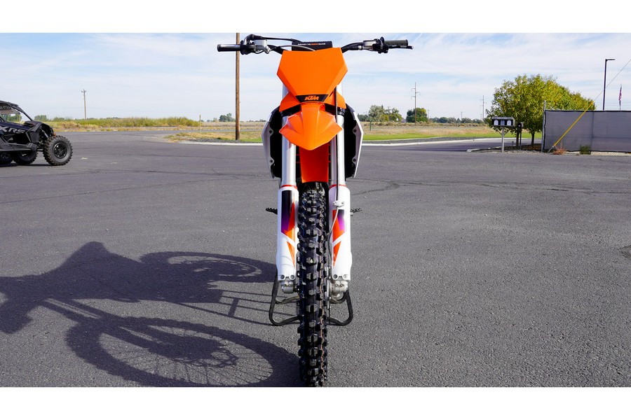 2024 250 SX F - KTM