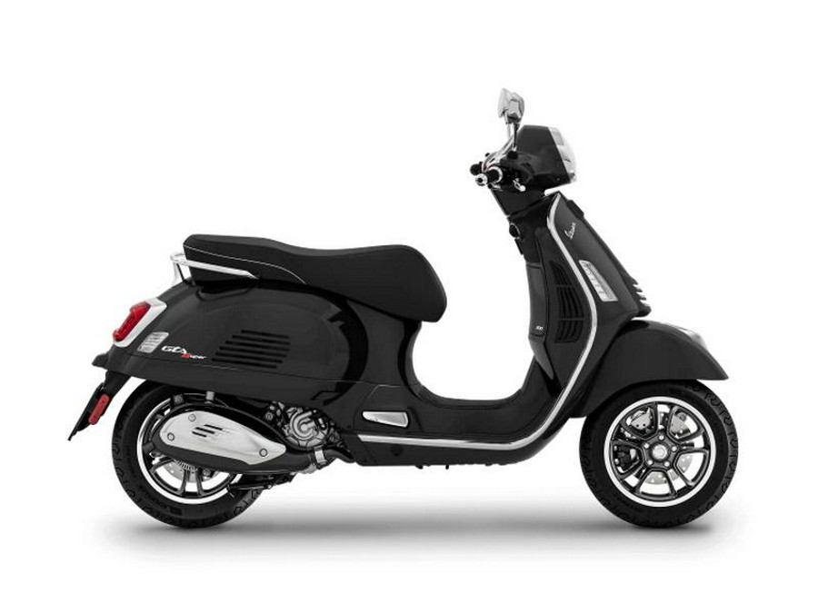 2023 Vespa GTS Super 300