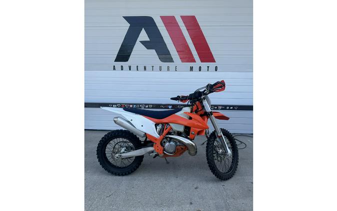 2022 KTM 250 XC