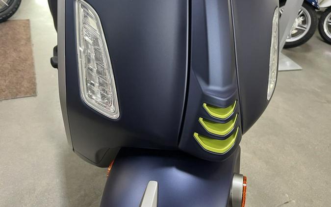 2025 Vespa Primavera 50 Tech