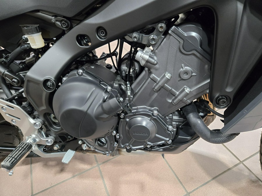 2025 YAMAHA TRACER 9