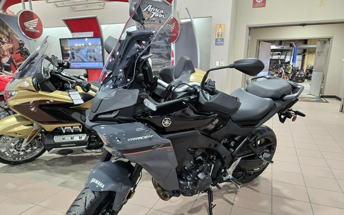 2025 YAMAHA TRACER 9
