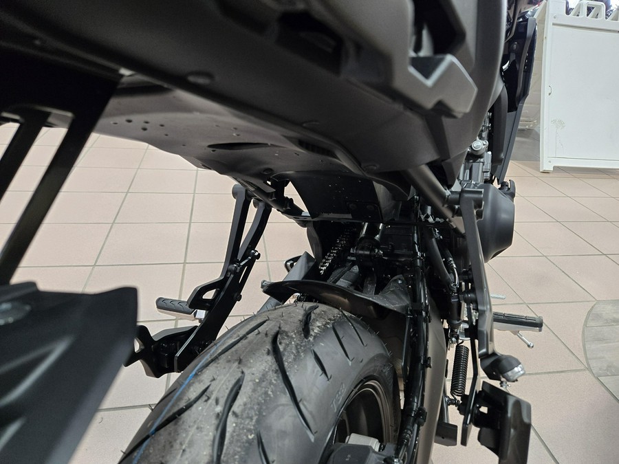2025 YAMAHA TRACER 9