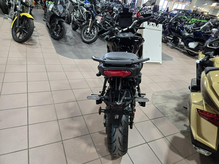 2025 YAMAHA TRACER 9