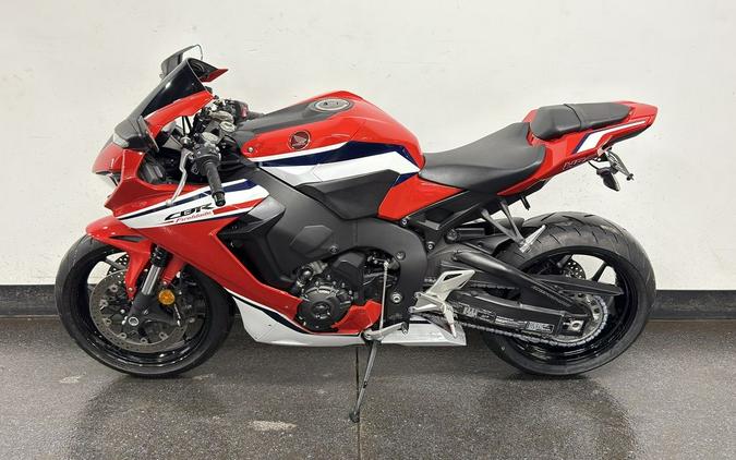 2021 Honda® CBR1000RR ABS