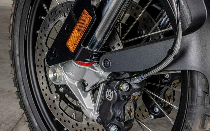 2024 Husqvarna Norden 901 Expedition