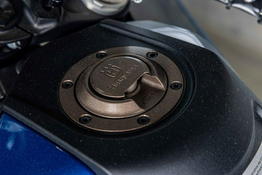 2024 Husqvarna Norden 901 Expedition