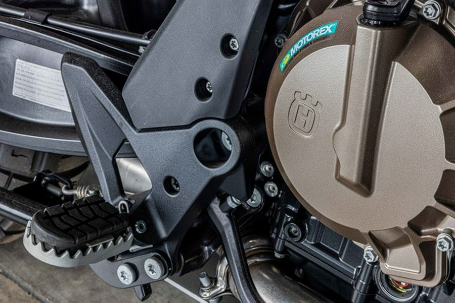 2024 Husqvarna Norden 901 Expedition