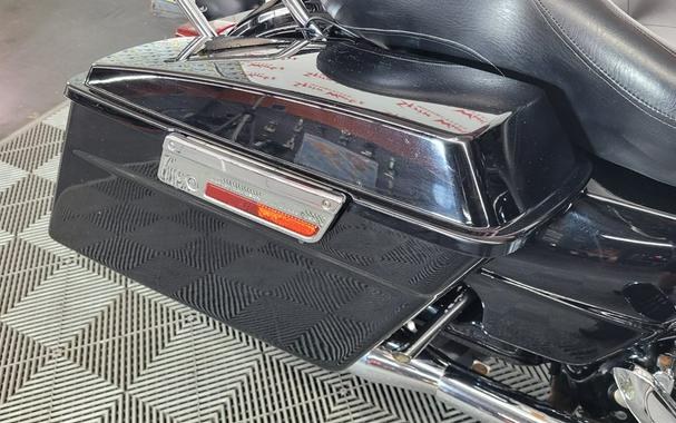 2011 HARLEY DAVIDSON ULTRA CLASSIC FLHTCU