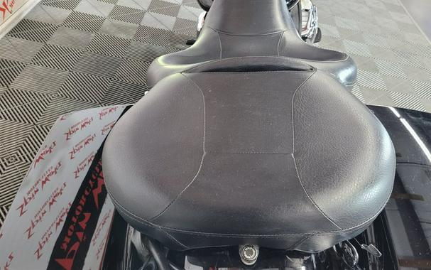 2011 HARLEY DAVIDSON ULTRA CLASSIC FLHTCU