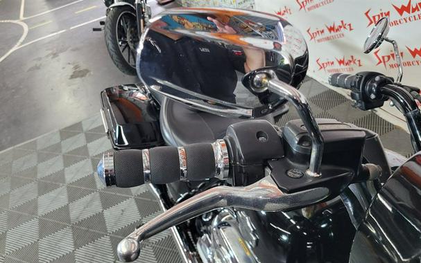 2011 HARLEY DAVIDSON ULTRA CLASSIC FLHTCU