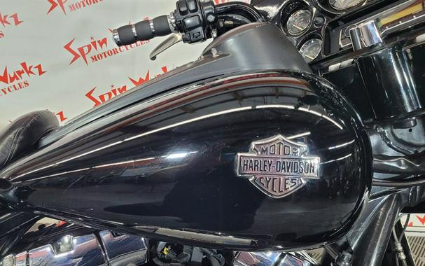 2011 HARLEY DAVIDSON ULTRA CLASSIC FLHTCU