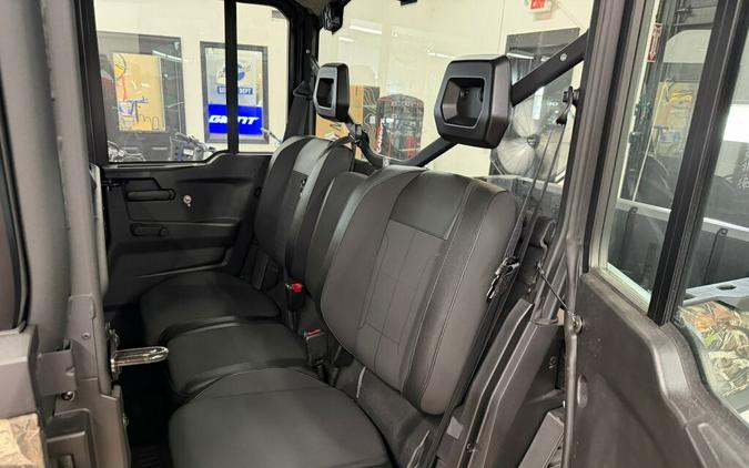 2026 Can-Am Defender MAX XT CAB HD11