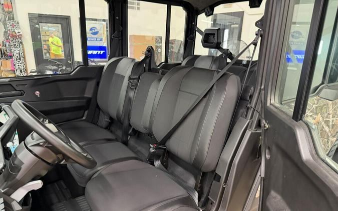 2026 Can-Am Defender MAX XT CAB HD11
