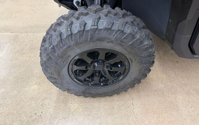 2026 Can-Am Defender MAX XT CAB HD11