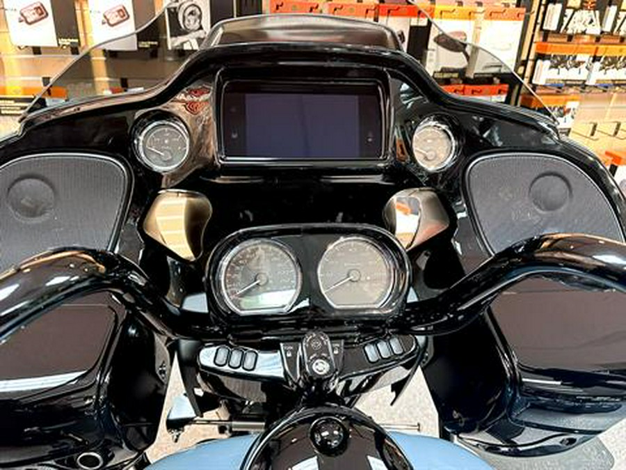 2024 Harley-Davidson Road Glide® 3