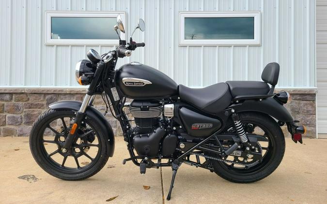 2023 Royal Enfield Meteor 350 Stellar Black