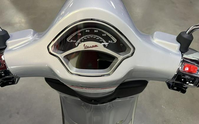 2025 Vespa Primavera 50 Tech