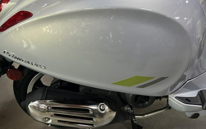 2025 Vespa Primavera 50 Tech