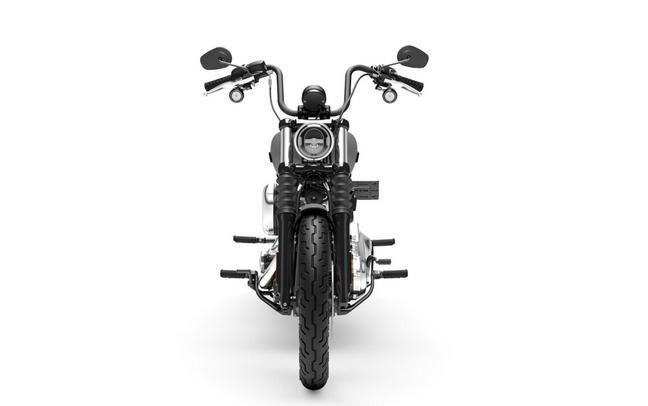 2026 Harley-Davidson® Street Bob® Dark Billiard Gray Chrome Cast Wheels