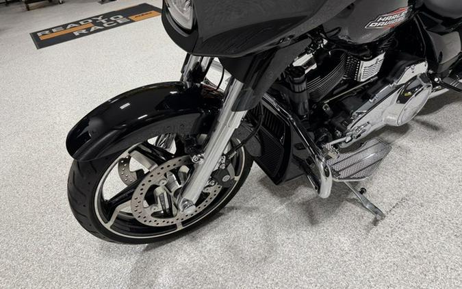2025 Harley-Davidson Street Glide FLHX