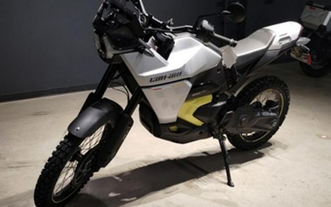 2025 Can-Am Origin 73