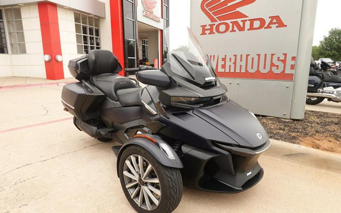 2022 Can-Am Spyder RT Sea-To-Sky
