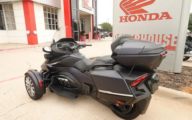 2022 Can-Am Spyder RT Sea-To-Sky