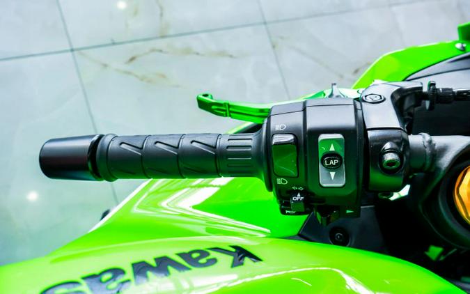 2026 Kawasaki ZX400STFAL Ninja ZX-4RR (ABS)