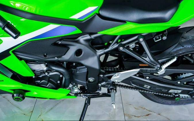 2026 Kawasaki ZX400STFAL Ninja ZX-4RR (ABS)
