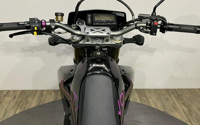 2018 Suzuki Motor of America Inc. DR-Z400SM