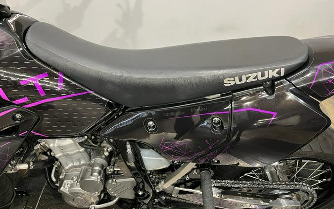 2018 Suzuki Motor of America Inc. DR-Z400SM