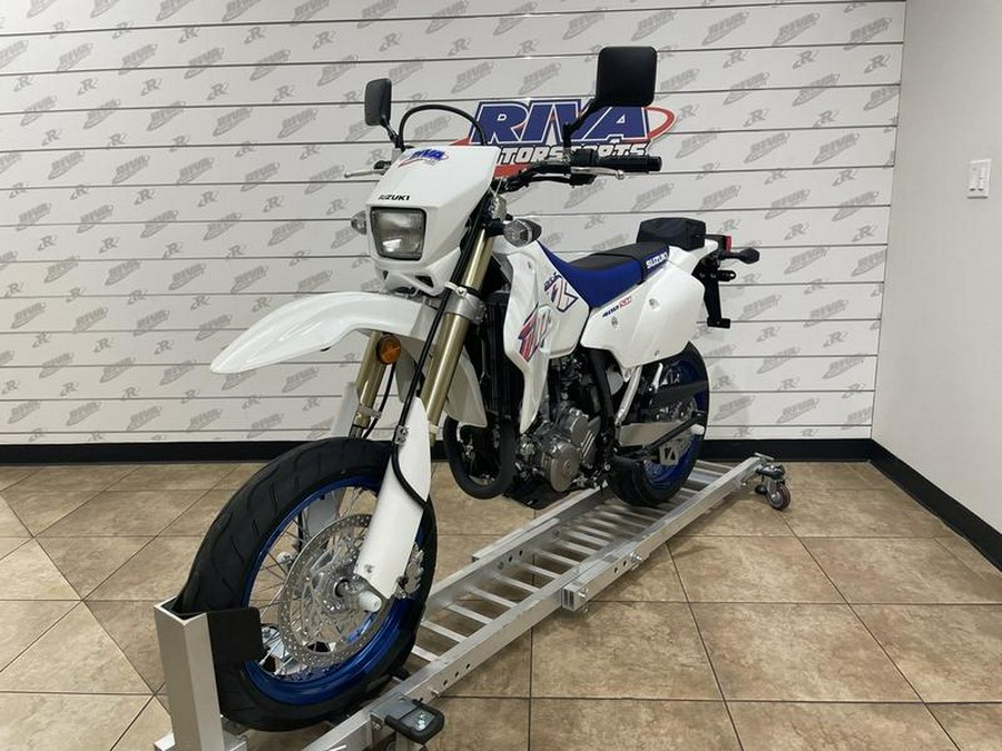 2023 Suzuki DR-Z400SM