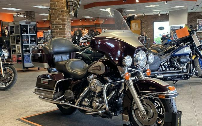 2007 Harley-Davidson FLHTC - Electra Glide Classic