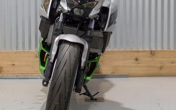 2024 Kawasaki Z7 Hybrid ABS