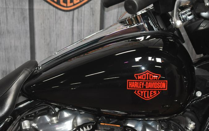 FLHT 2019 Electra Glide Standard