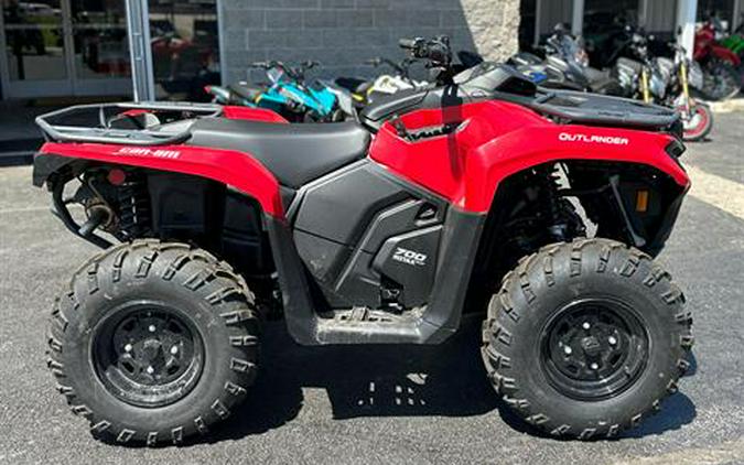2026 Can-Am Outlander DPS 700
