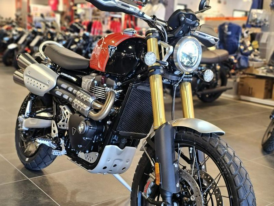 2024 Triumph Scrambler 1200 XE Baja Orange / Phantom Black