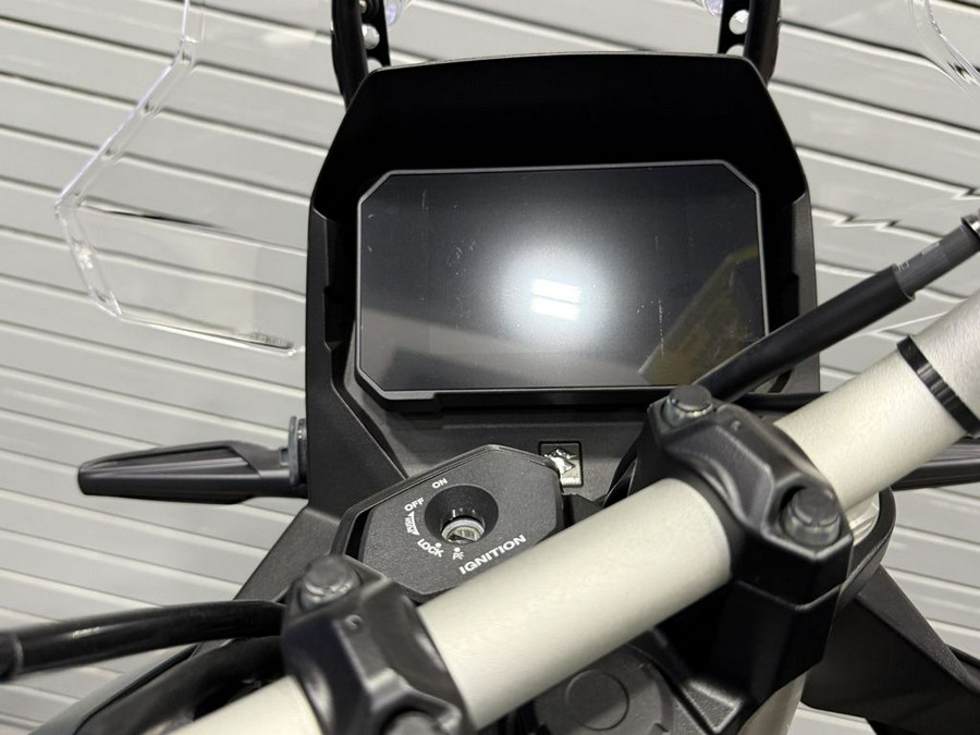 2024 Suzuki V-Storm 800