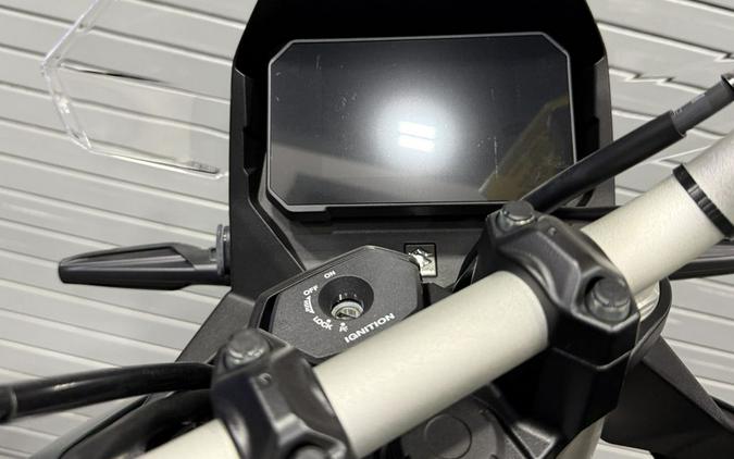 2024 Suzuki V-Storm 800