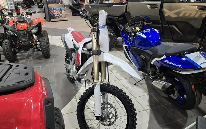 2026 Yamaha YZ450F First Look: A Dozen Fast Facts, 36 Photos
