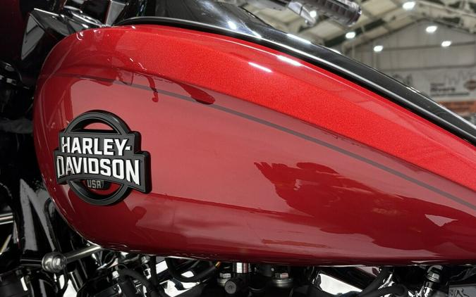 2026 Harley-Davidson® Street Glide 3 Limited Brilliant Red Black Trim