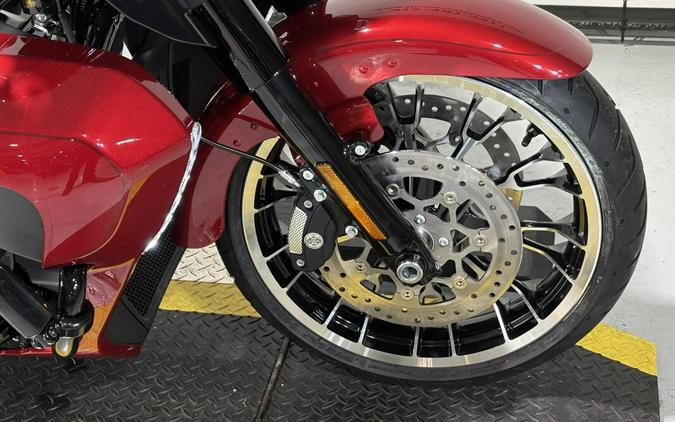 2026 Harley-Davidson® Street Glide 3 Limited Brilliant Red Black Trim