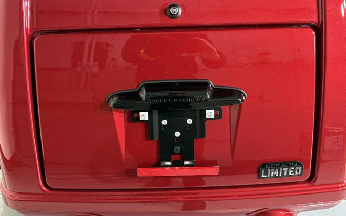 2026 Harley-Davidson® Street Glide 3 Limited Brilliant Red Black Trim