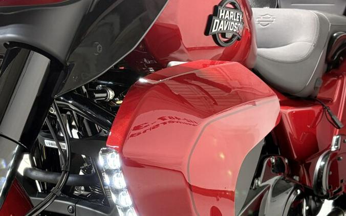 2026 Harley-Davidson® Street Glide 3 Limited Brilliant Red Black Trim
