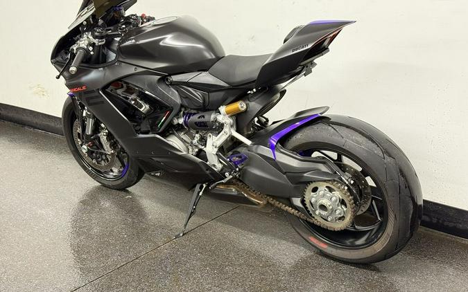 2024 Ducati Panigale V2 Black on Black