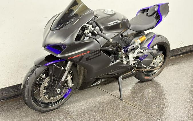 2024 Ducati Panigale V2 Black on Black