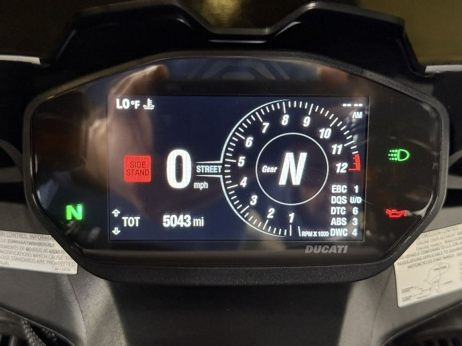2024 Ducati Panigale V2 Black on Black
